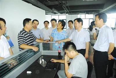 ͨаl(f)չa(chn)I(y)F(xin)^ĦM